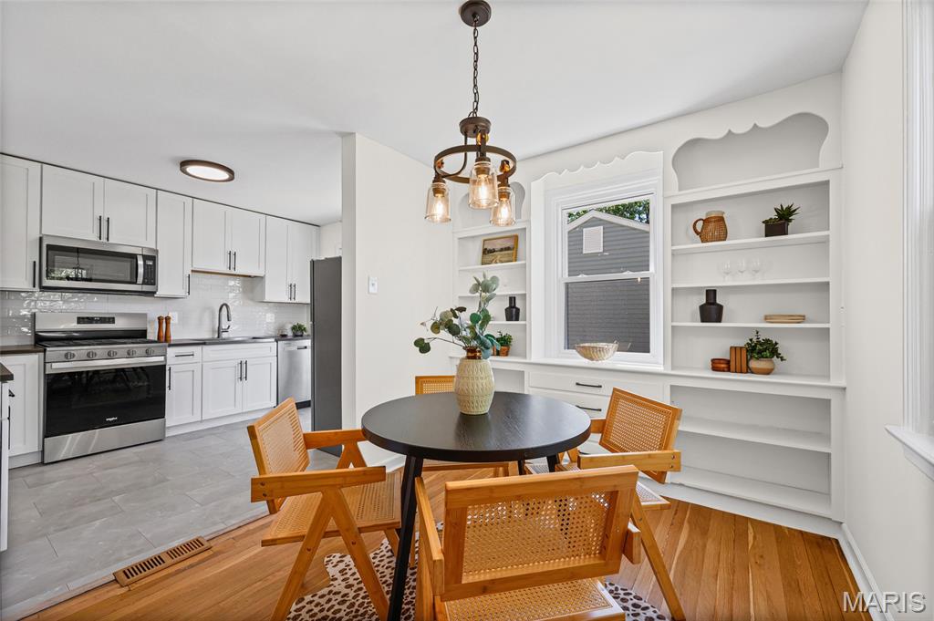 Lambert Terrace - Residential