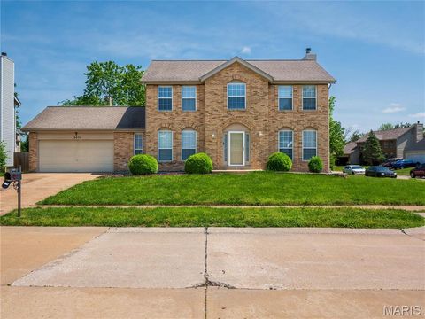 Photo of 3078 Willow Creek Estates Drive, St Louis, MO 63031 (MLS # 26029750)