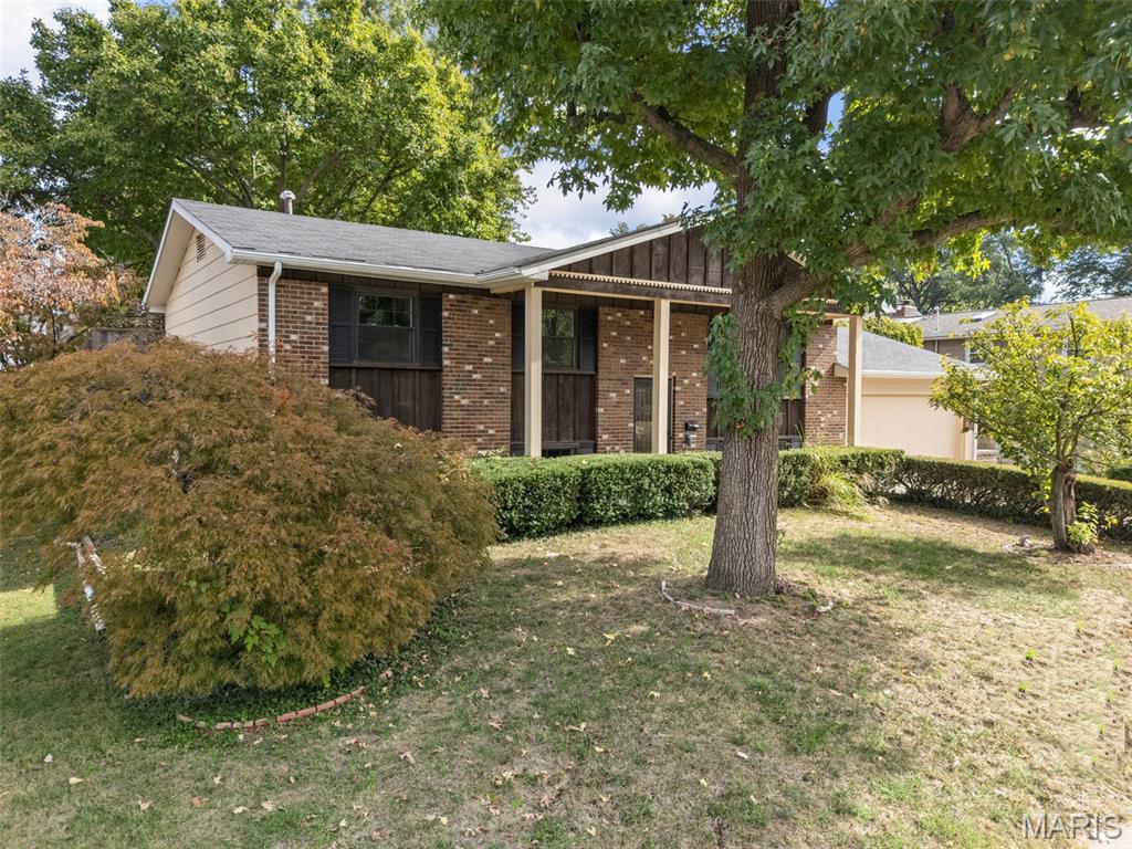 2916 Mockingbird Drive