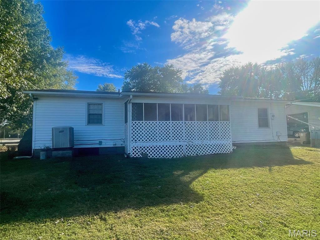 Photo of 320 Baker Street, Fredericktown, MO 63645 (MLS # 26067768)