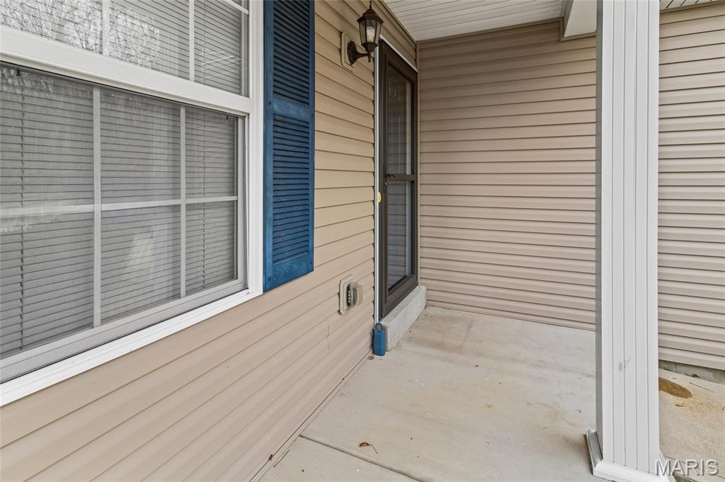 3946 Valley View Drive