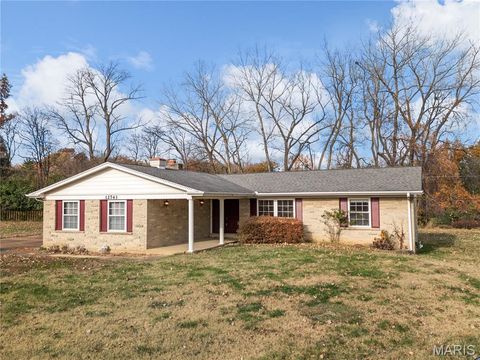 12743 Redfox Court Maryland Heights MO 63043