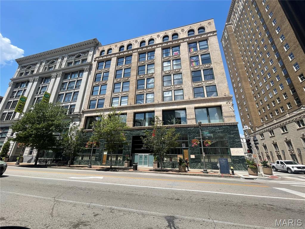 901 Washington Avenue 405