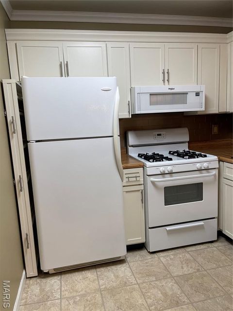 Tiny photo for 1332 Holgate Drive #G5, Ballwin, MO 63021 (MLS # 25082814)