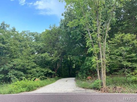 O McNamee Road Pacific MO 63069