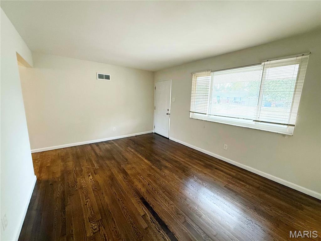 Nelda Park 3 - Residential