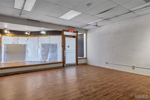 Tiny photo for 116 North Kirkwood Rd, Kirkwood, MO 63122 (MLS # 25080154)