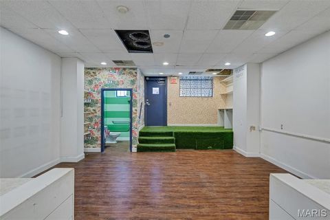 Tiny photo for 116 North Kirkwood Rd, Kirkwood, MO 63122 (MLS # 25080154)