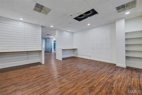 Tiny photo for 116 North Kirkwood Rd, Kirkwood, MO 63122 (MLS # 25080154)