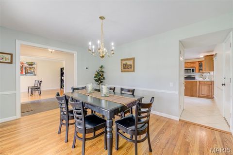 Tiny photo for 323 Chipley Circle, Ballwin, MO 63011 (MLS # 26016318)