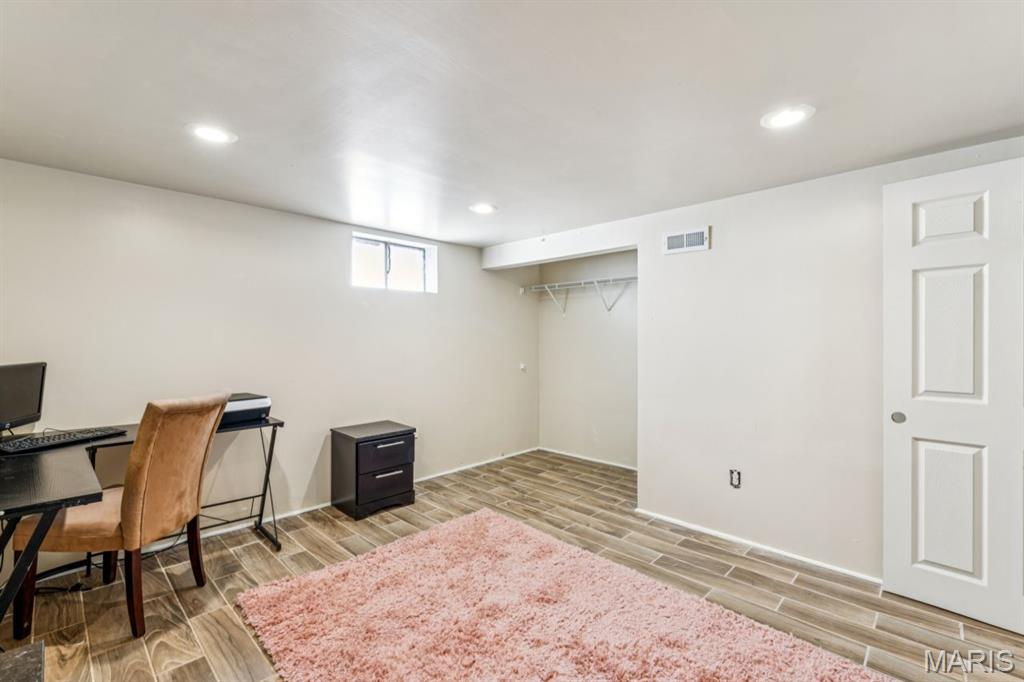 Woodson 4 - Residential