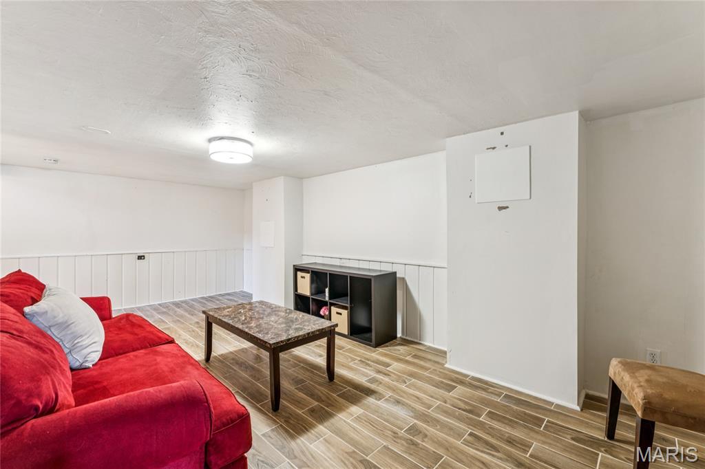 Woodson 4 - Residential