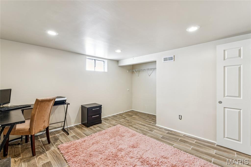 Woodson 4 - Residential