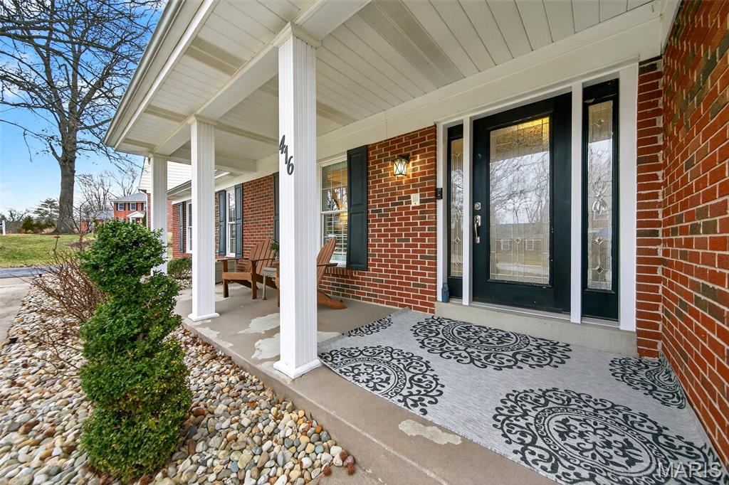 416 Caprice Gardens Court