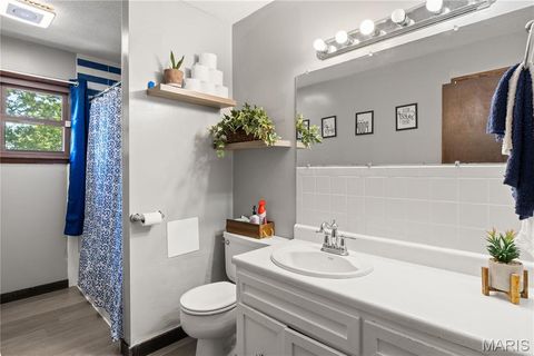 Tiny photo for 59 Oak Hill Road, Eldon, MO 65026 (MLS # 26028344)