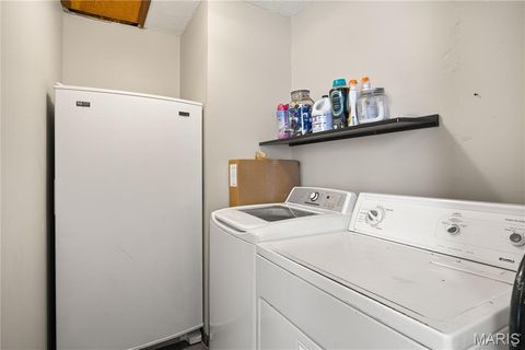 Tiny photo for 59 Oak Hill Road, Eldon, MO 65026 (MLS # 26028344)