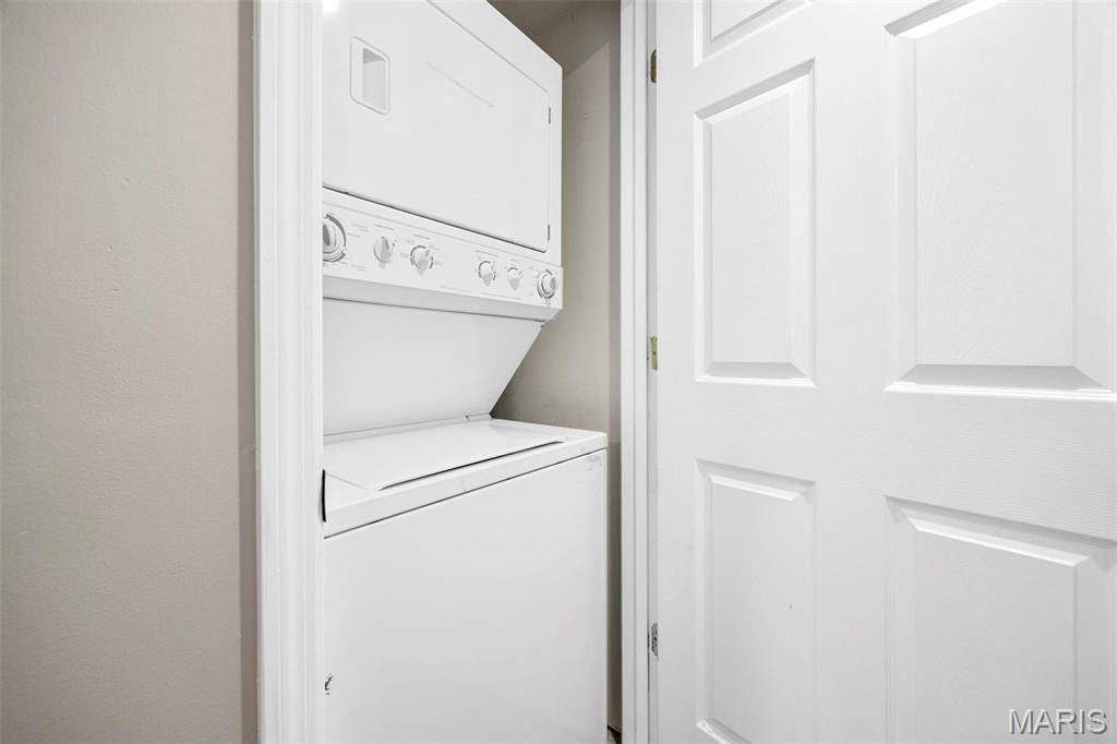 Springhurst Terrace #7 - Residential