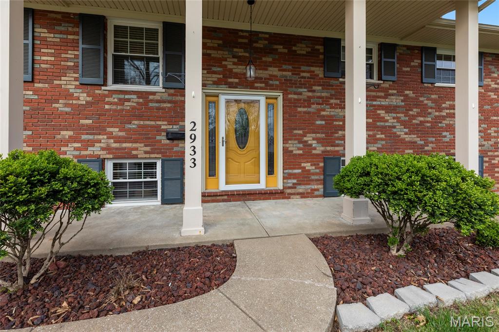 Elmwood Manor - Residential