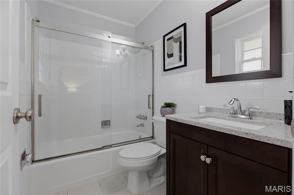 Elmwood Manor - Residential