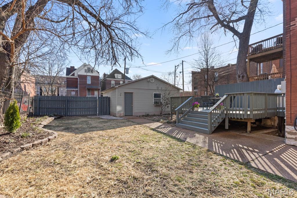 Lafayette Square - Residential