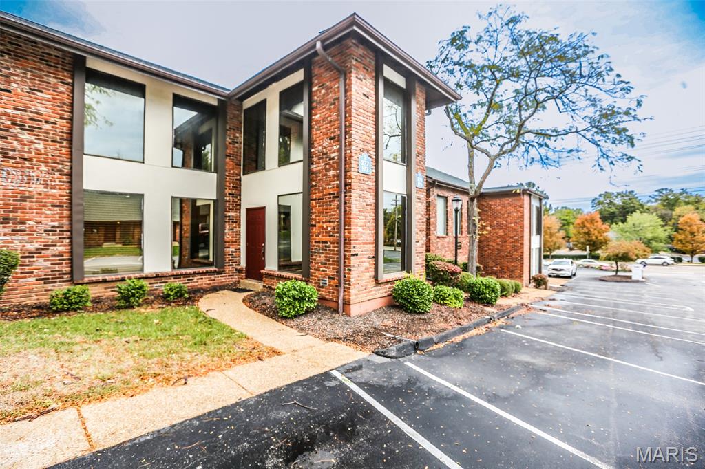 177 Clarkson Executive Park