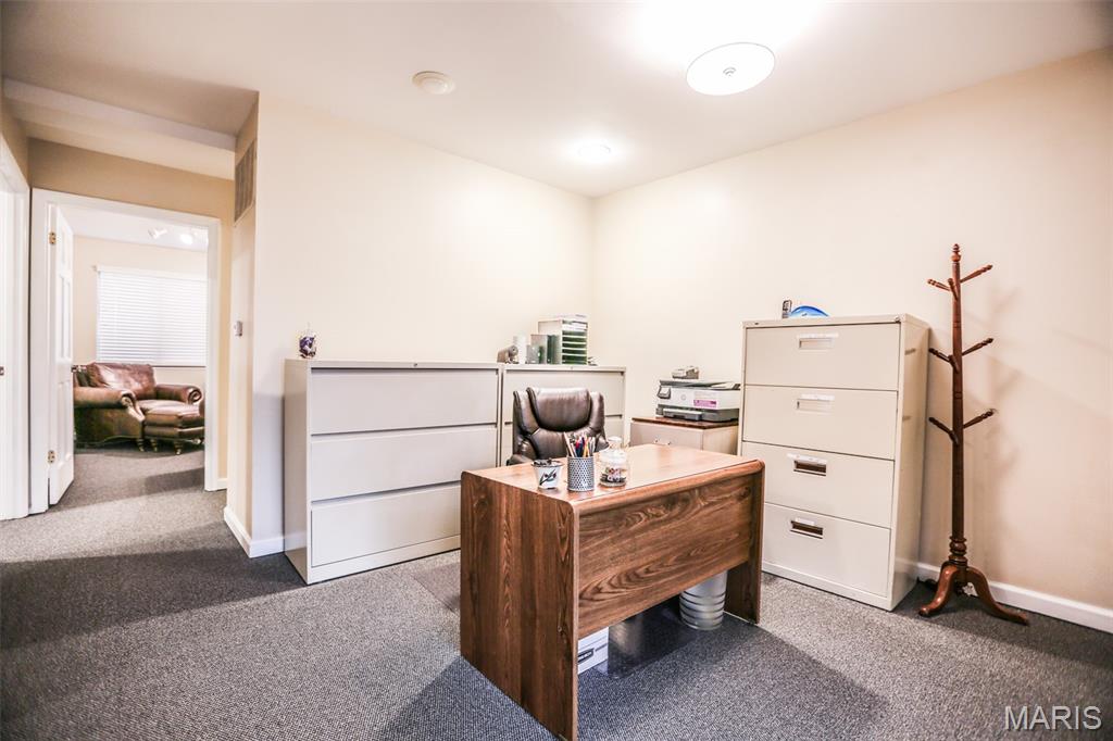 177 Clarkson Executive Park