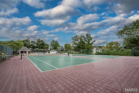 Tiny photo for 16566 Victoria Crossing Drive #B, Wildwood, MO 63040 (MLS # 26041154)