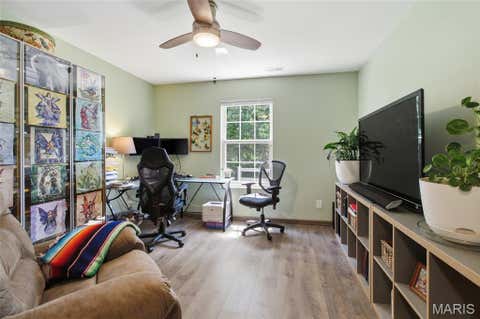 Tiny photo for 16566 Victoria Crossing Drive #B, Wildwood, MO 63040 (MLS # 26041154)