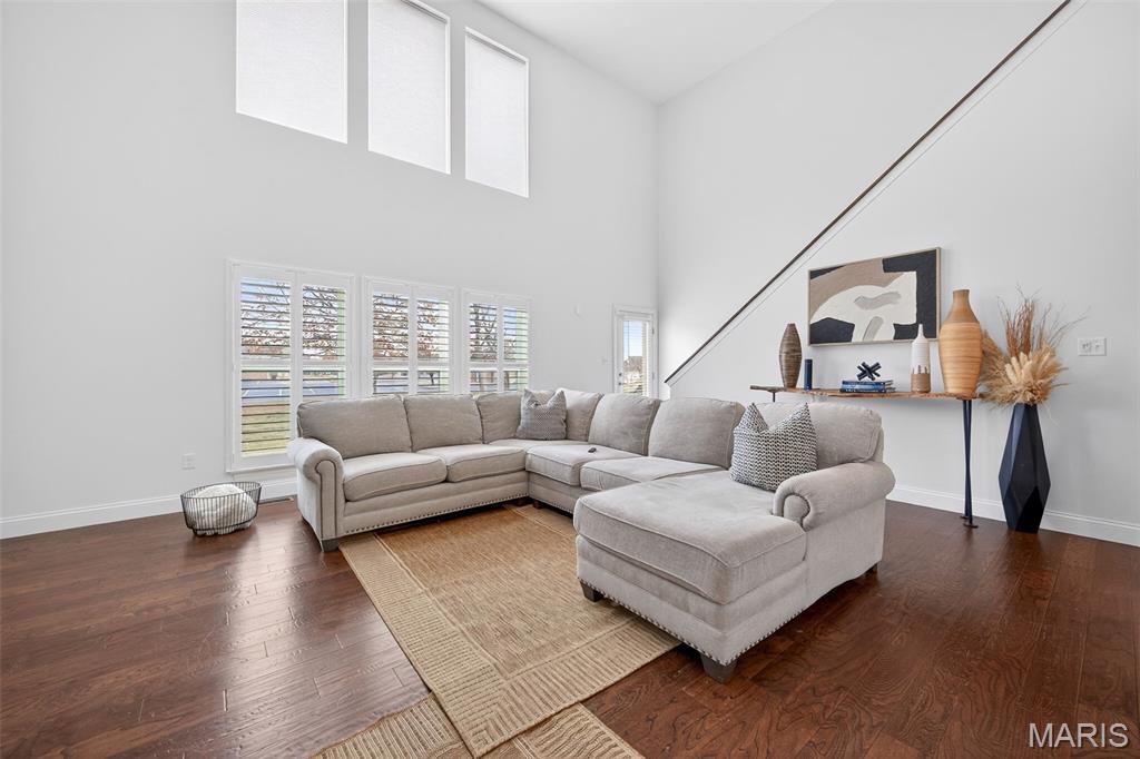 Villas At Ridgepointe #4 - Residential