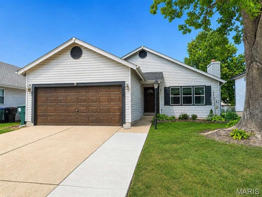 5070 DANIELLE DR, SAINT CHARLES, MO 63304 - Image fd730fec888ffb67904b1594e3aeb4d8/255886533