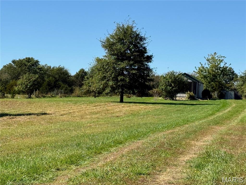 Photo of 24701 Desoto Lane, Kirksville, MO 63501 (MLS # 26067316)