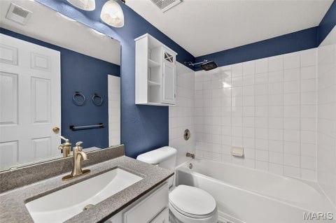 Tiny photo for 1953 Greenglen Drive #201, Kirkwood, MO 63122 (MLS # 26061243)