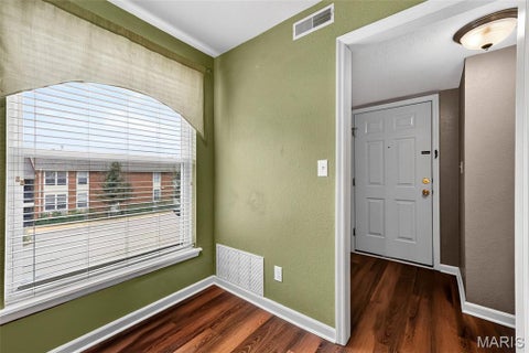 Tiny photo for 1953 Greenglen Drive #201, Kirkwood, MO 63122 (MLS # 26061243)