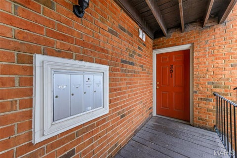 Tiny photo for 1953 Greenglen Drive #201, Kirkwood, MO 63122 (MLS # 26061243)