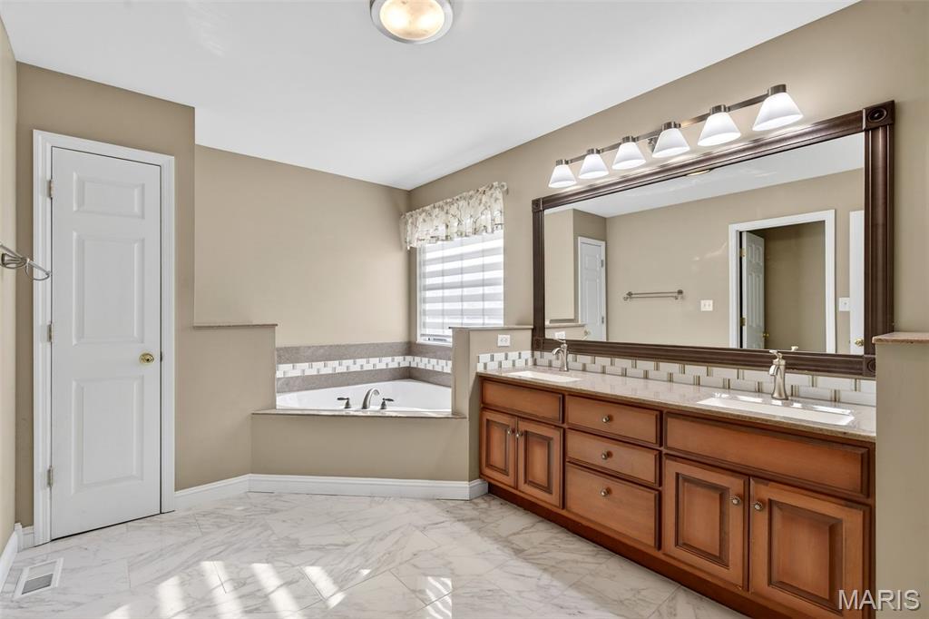 Romaine Spg Estates 02 - Residential