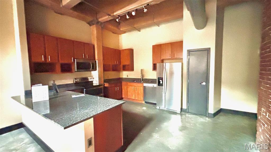 Lucas Lofts Condo - Residential Lease