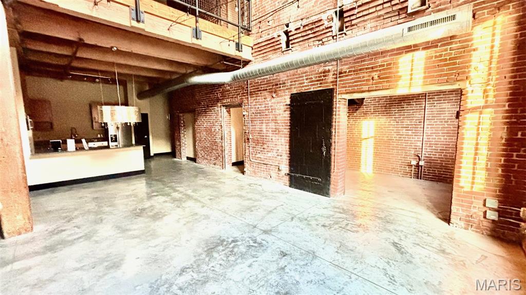 Lucas Lofts Condo - Residential Lease