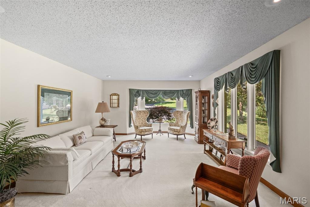 1255 Walnut Hill Farm Drive