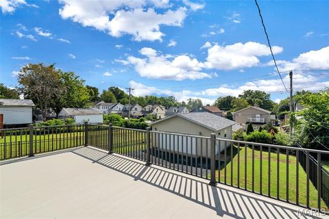 Tiny photo for 7826 Grove Avenue, St Louis, MO 63119 (MLS # 25082965)