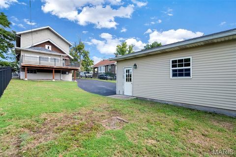 Tiny photo for 7826 Grove Avenue, St Louis, MO 63119 (MLS # 25082965)