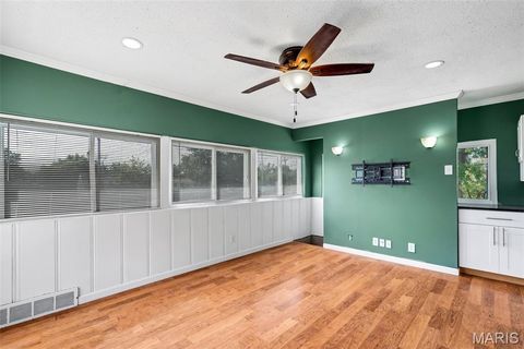 Tiny photo for 7826 Grove Avenue, St Louis, MO 63119 (MLS # 25082965)