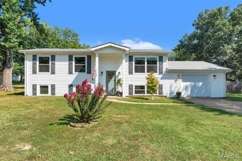 Tiny photo for 154 Vincent Street, Pacific, MO 63069 (MLS # 26058691)