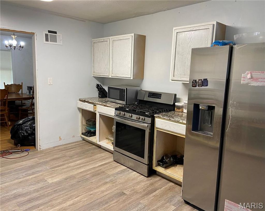 Photo of 803 N Walnut, Steele, MO 63877 (MLS # 26025709)