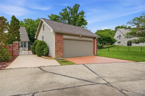 Tiny photo for 14300 Open Meadow Court, Chesterfield, MO 63017 (MLS # 26029392)