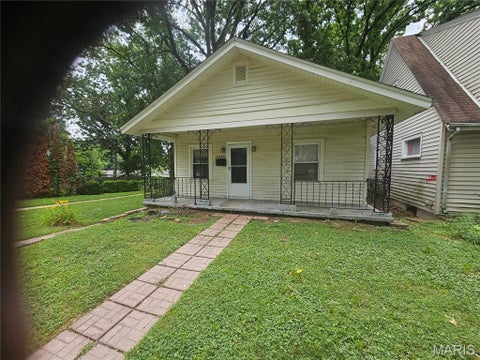 Photo of 6546 Julian Avenue, St Louis, MO 63133 (MLS # 26044115)
