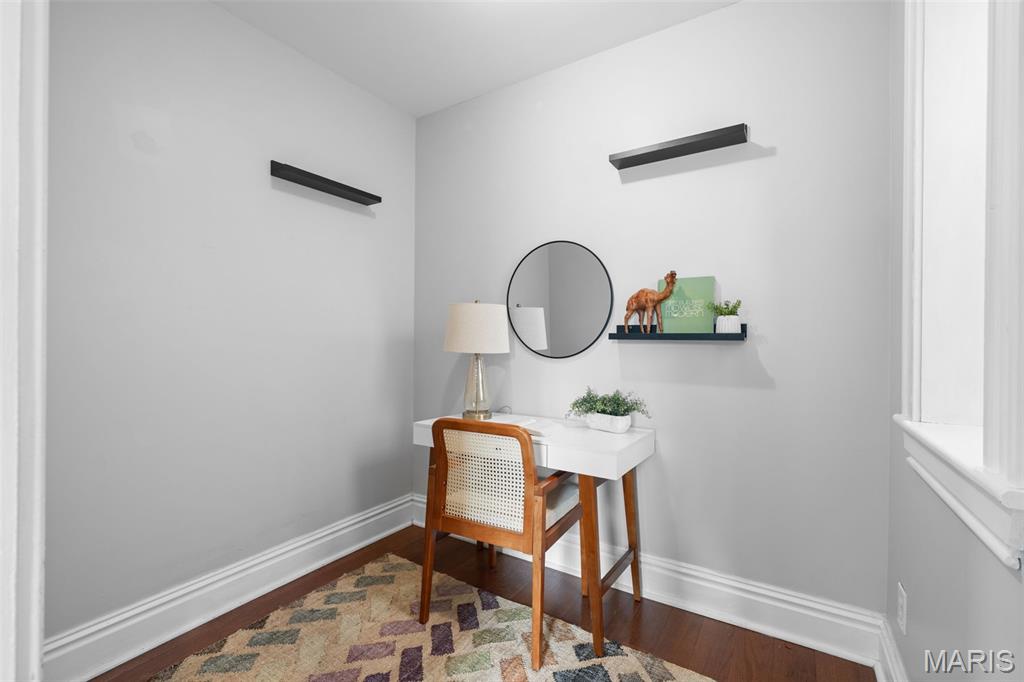 2813-2815 Arsenal Twnhse - Residential