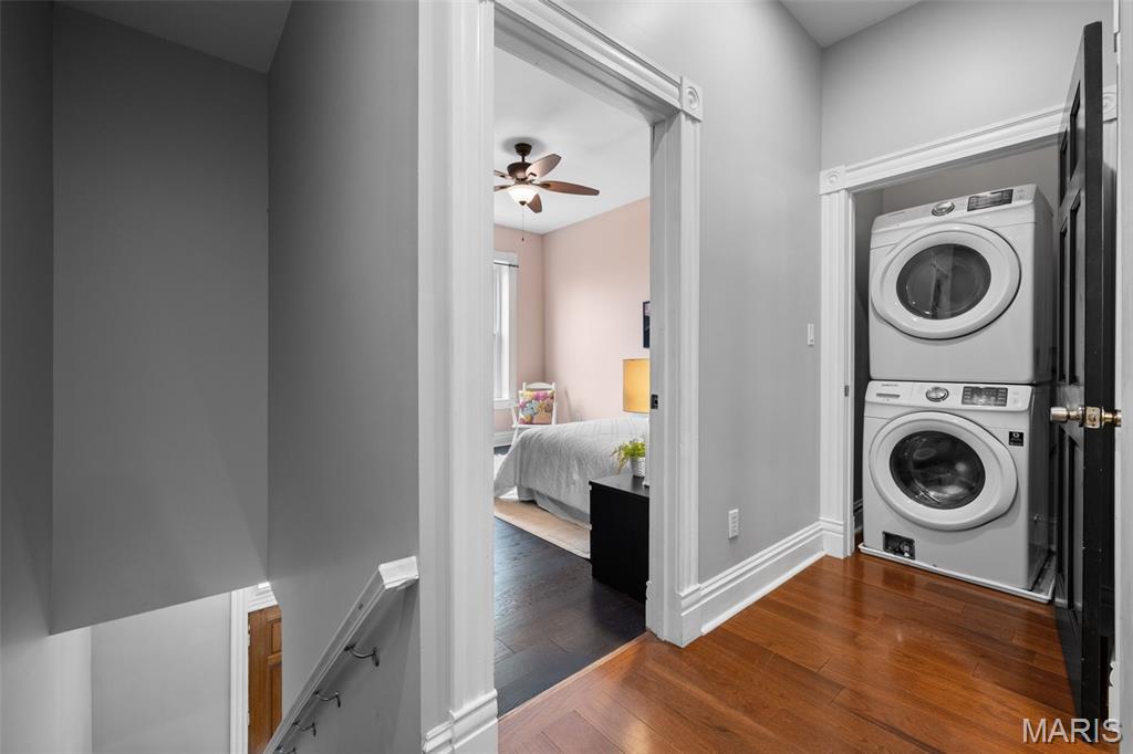2813-2815 Arsenal Twnhse - Residential