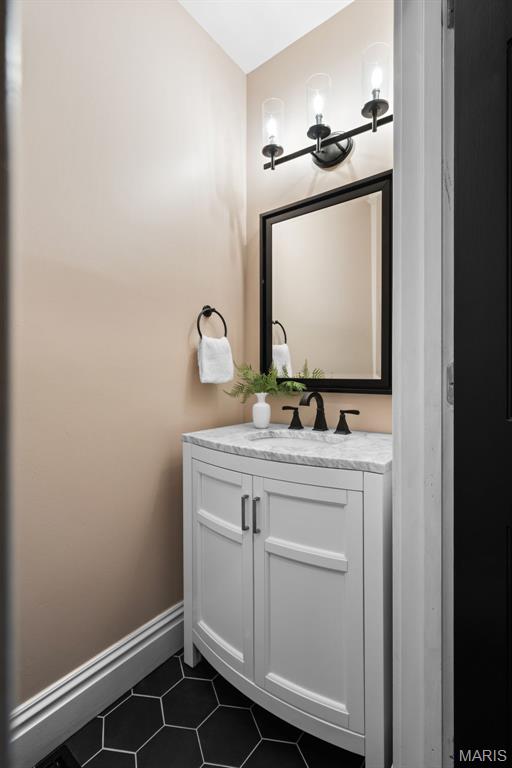 2813-2815 Arsenal Twnhse - Residential
