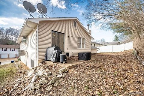 Tiny photo for 537 Treetop Village Drive, Ballwin, MO 63021 (MLS # 25060112)