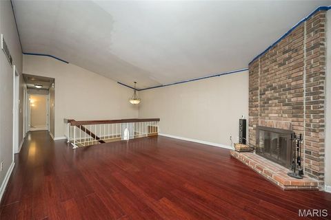 Tiny photo for 537 Treetop Village Drive, Ballwin, MO 63021 (MLS # 25060112)